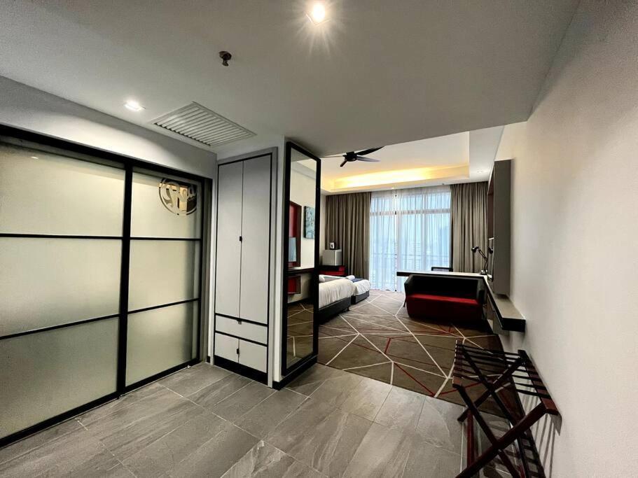 דירות קואלה לומפור #16 M101 Dang Wangi Klcc View Pool By Livin מראה חיצוני תמונה